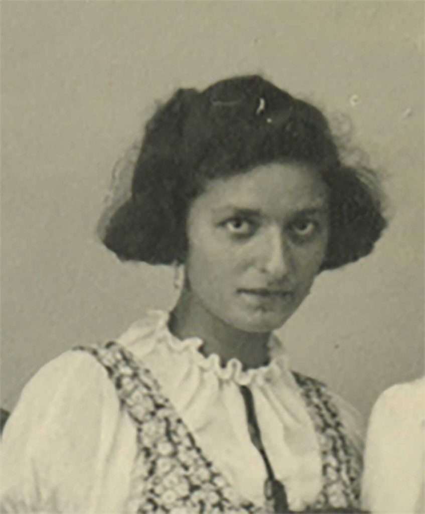 Růžena Šlezingerová Zezulková, 1939