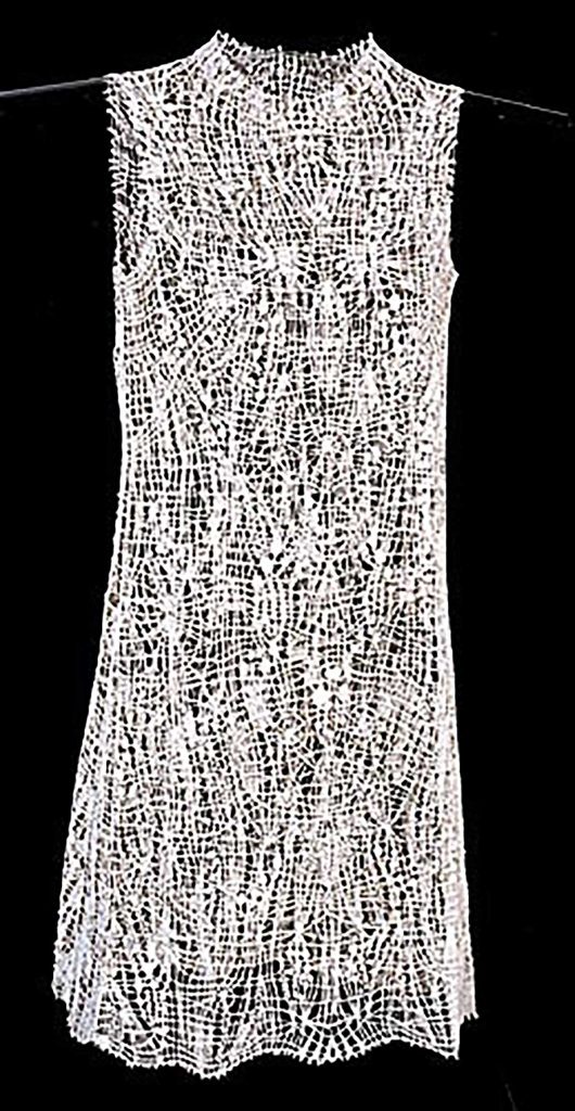 Perličkové šaty, vlna, paličkovaná krajka, 1963-1964