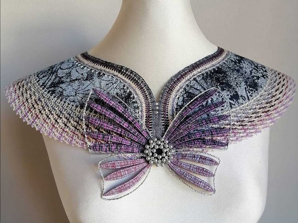 Límec, bavlna a džínovina, paličkovaná krajka, 2021