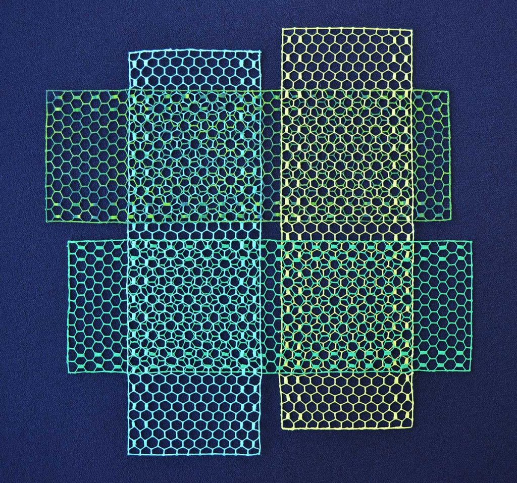 Prolínání, bavlna, paličkovaná krajka, 2012