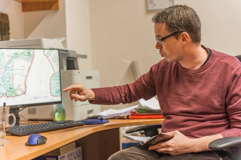 Listopadová pracovní schůzka, Mgr. Mikuláš Heinrich