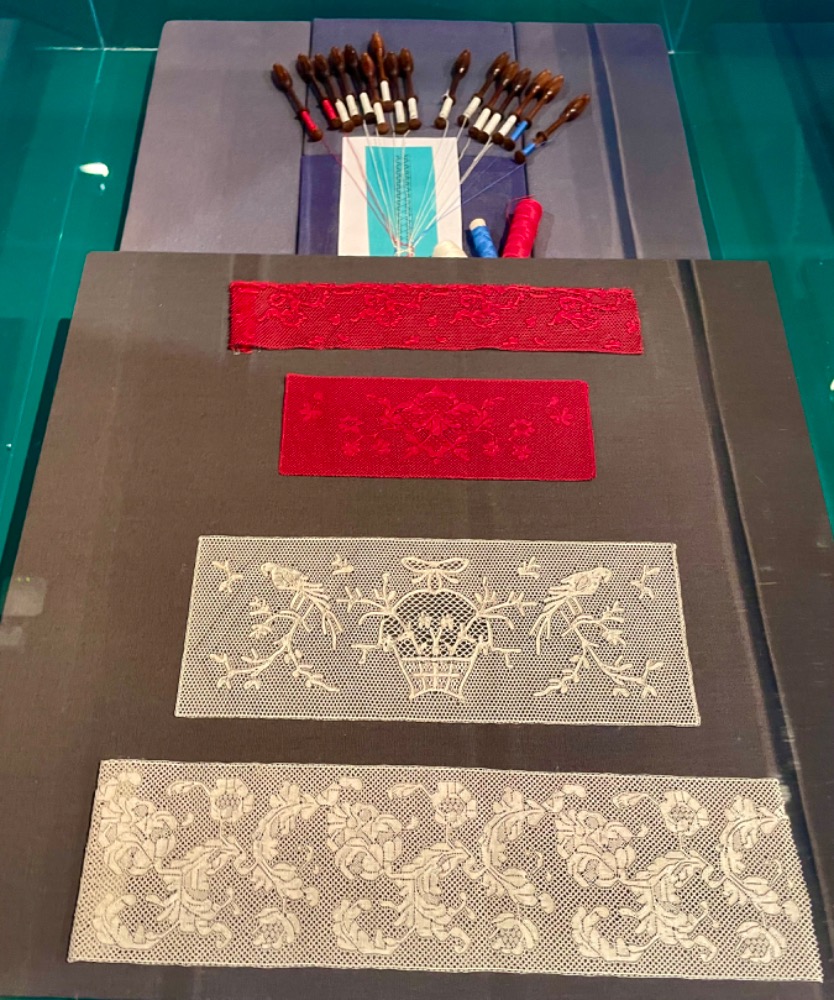 Edukační aktivity: palicky s ukázkami. Foto: dr. Lucie Tikalová