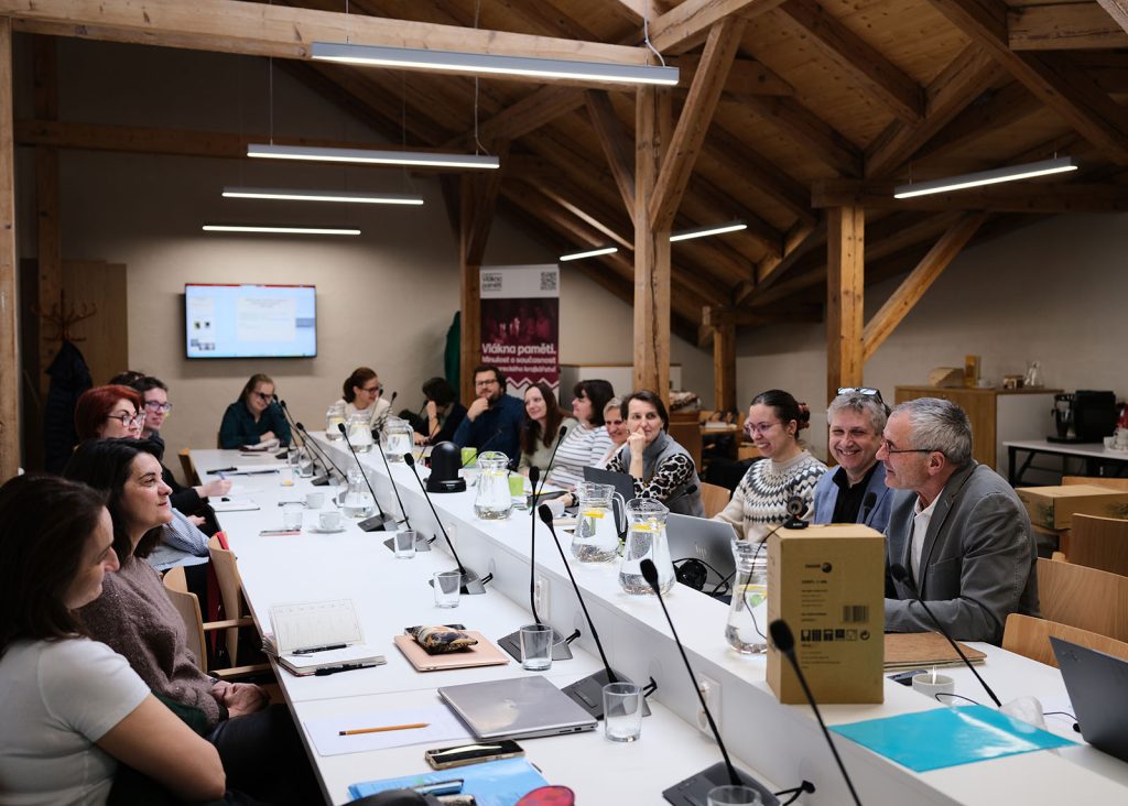 Schůzka řešitelů na PdF UHK, foto Tereza Severová